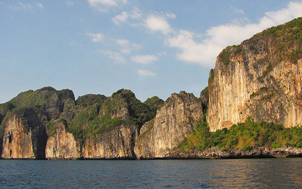 «Пылающий» остров. Архипелаг Phi-Phi